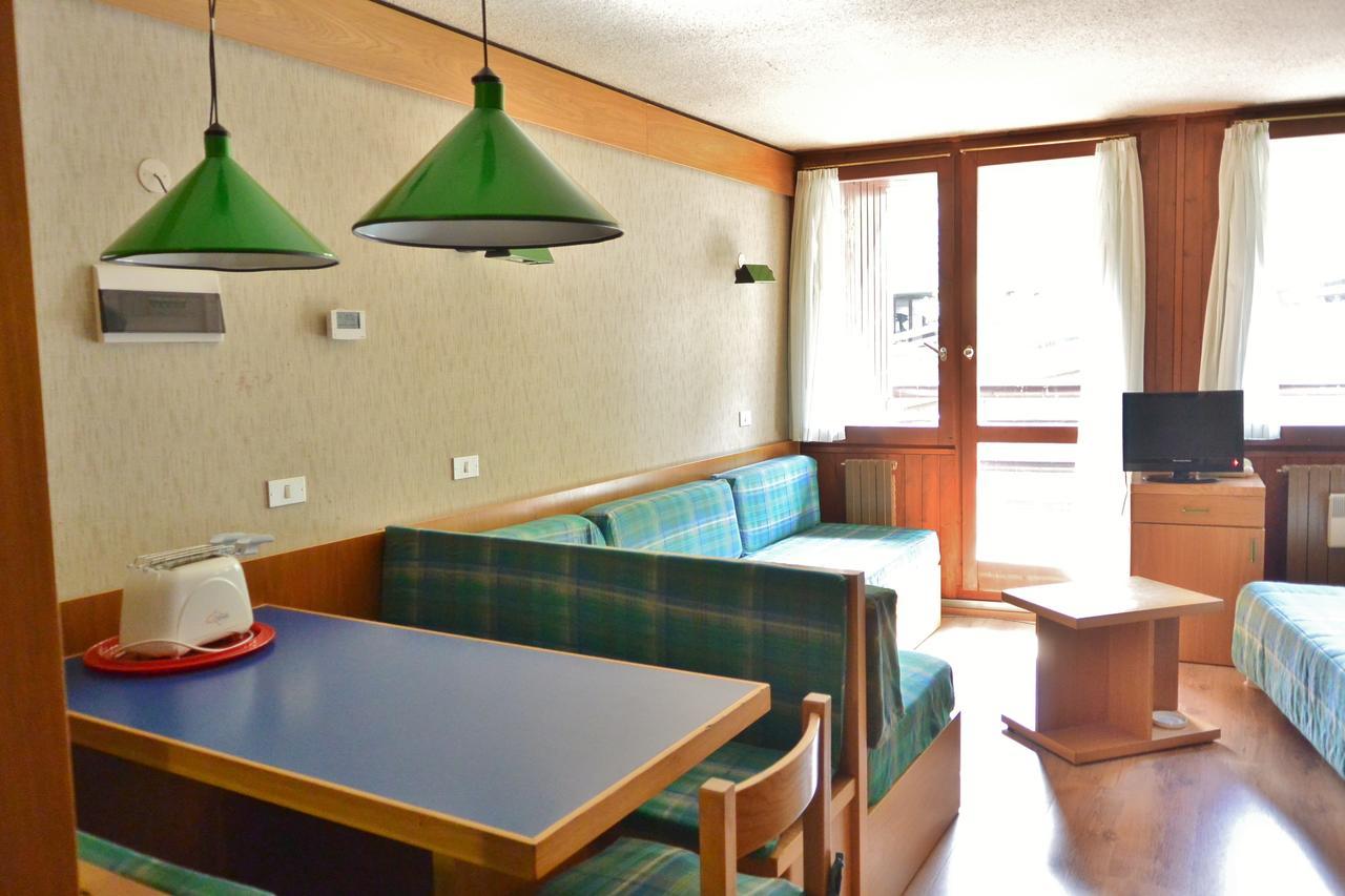 Appartamenti La Maison De Vacances Breuil-Cervinia Exterior foto